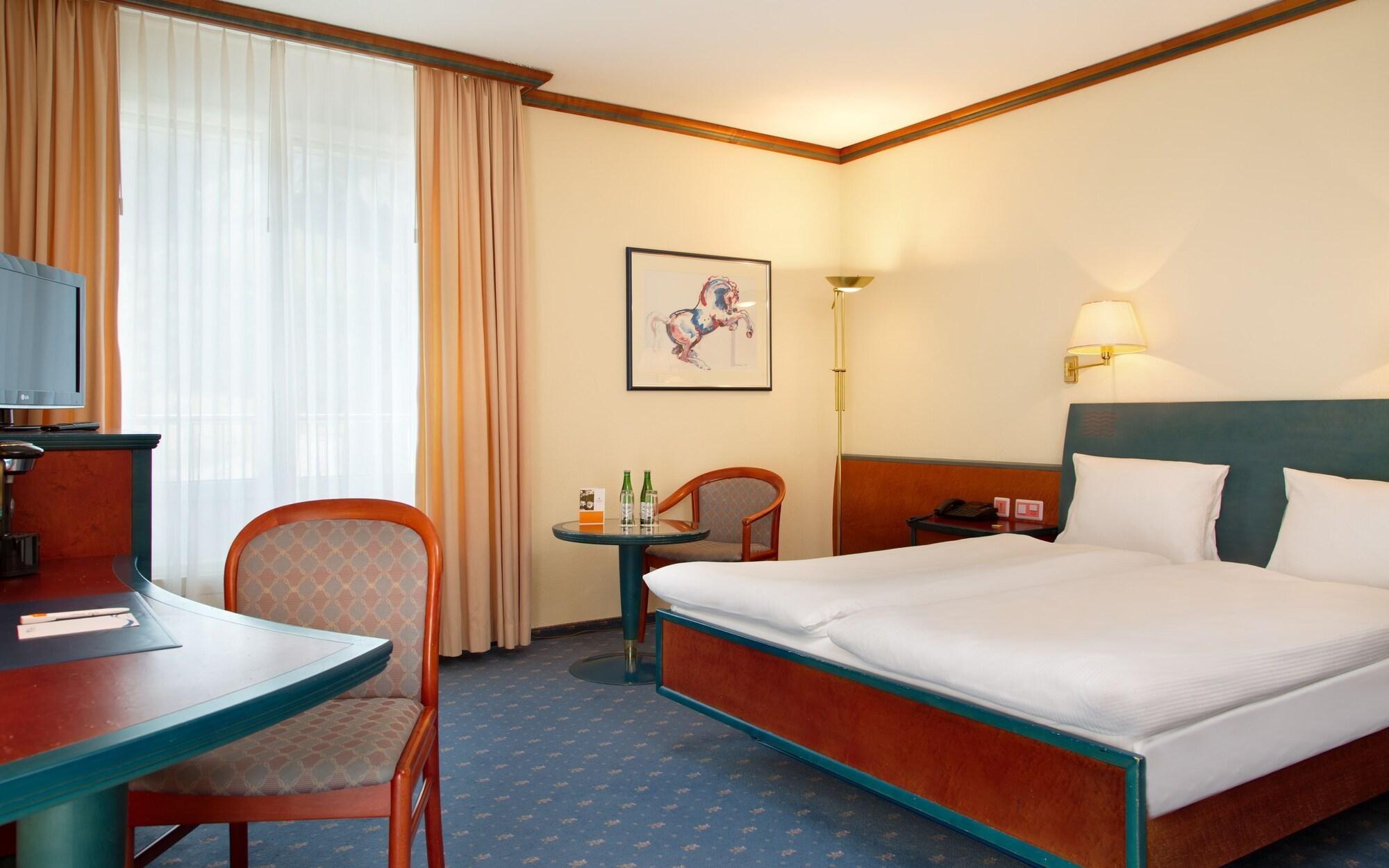Thermal Hotels & Walliser Alpentherme Leukerbad Zewnętrze zdjęcie