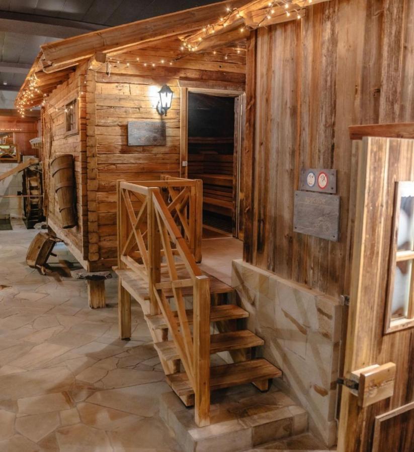Thermal Hotels & Walliser Alpentherme Leukerbad Zewnętrze zdjęcie