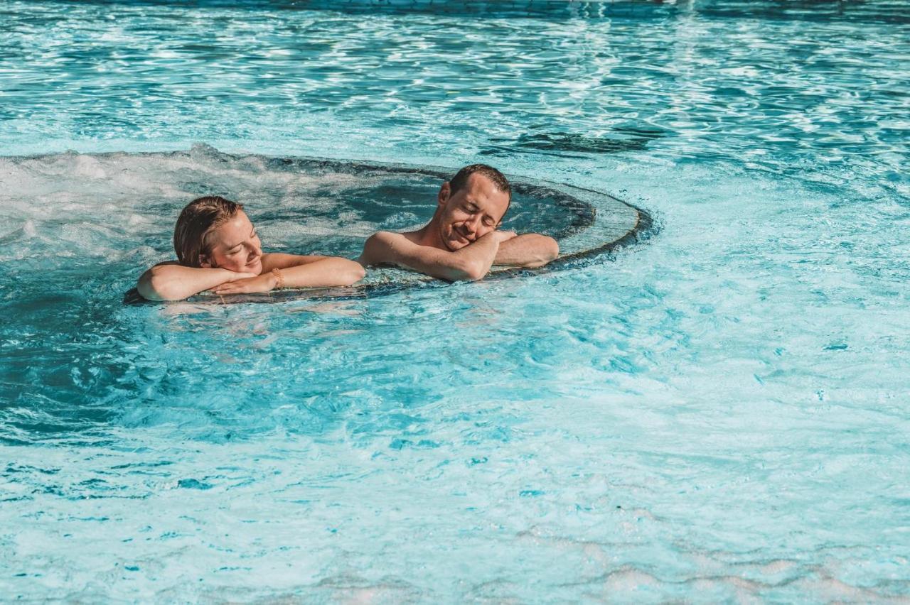 Thermal Hotels & Walliser Alpentherme Leukerbad Zewnętrze zdjęcie